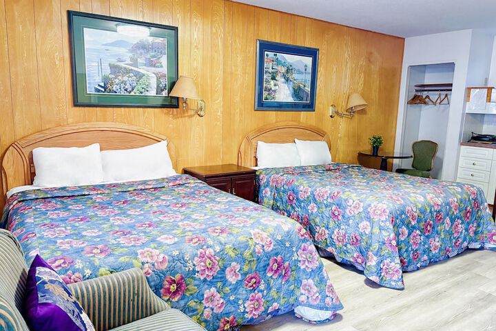 Room 17 of 46