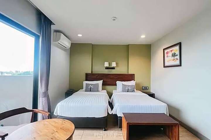 Room 17 of 70