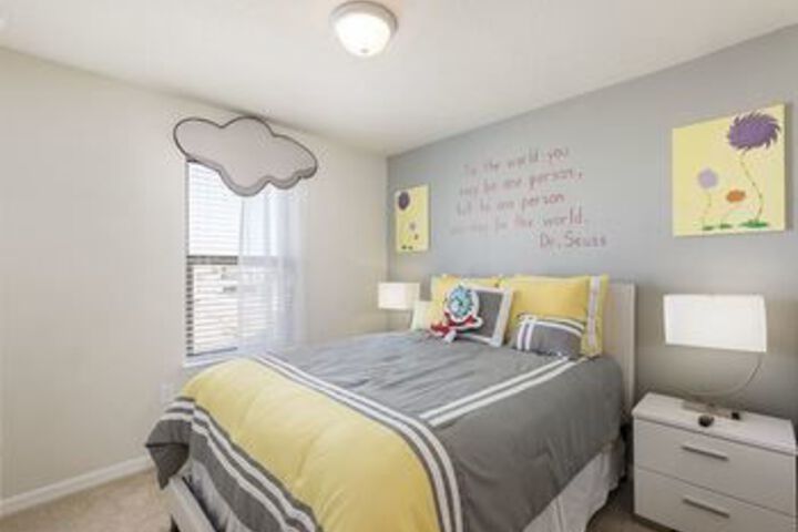 Room 5 of 13