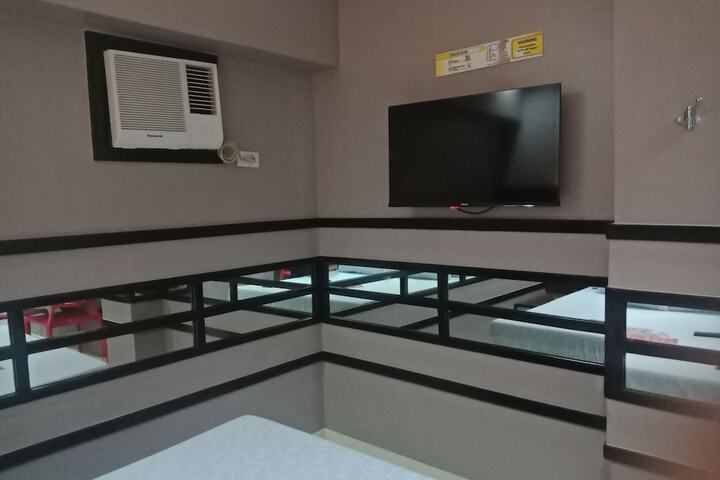 Room 5 of 24