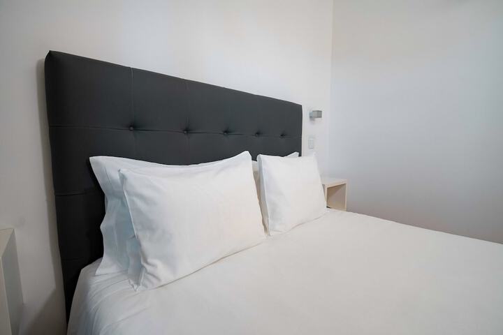 Room 14 of 38