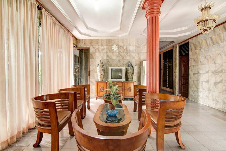Hotel Interior 10 of 41