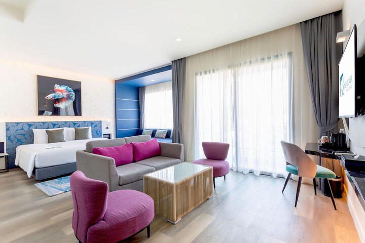 Room 20 of 158