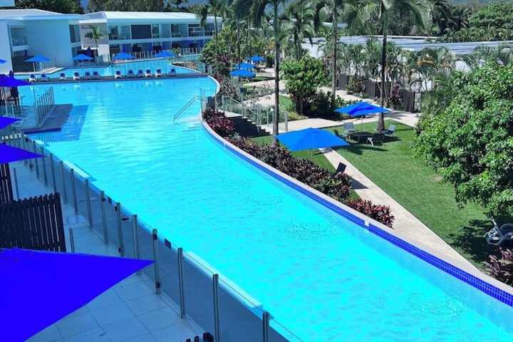 Pool 125 of 135