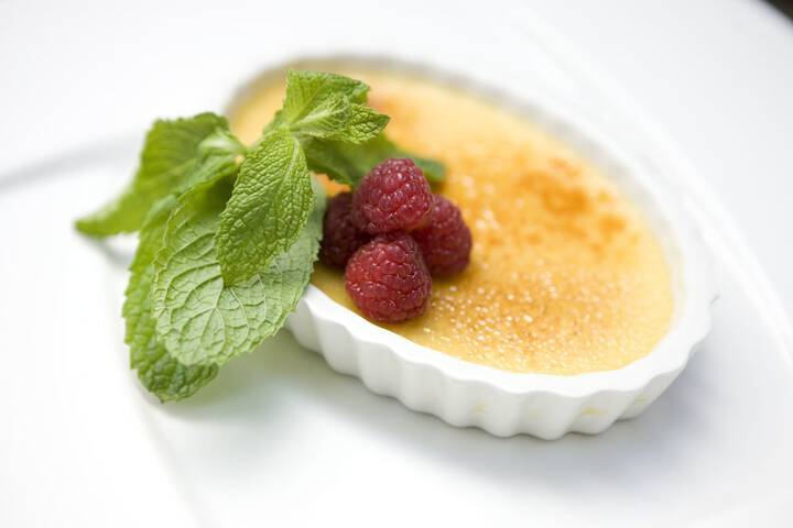 Dining 119 of 192