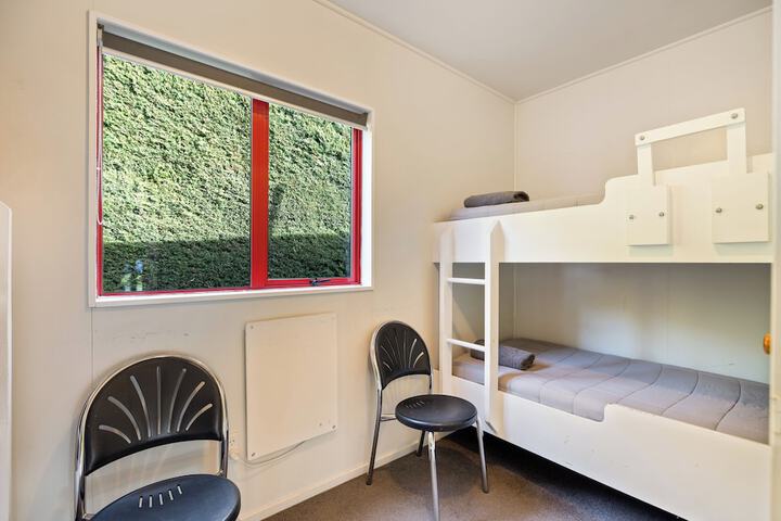 Room 11 of 161