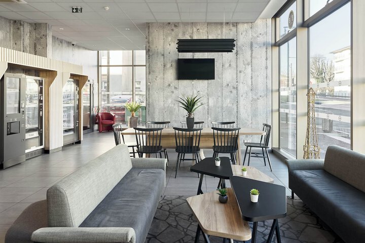 Lobby Photos