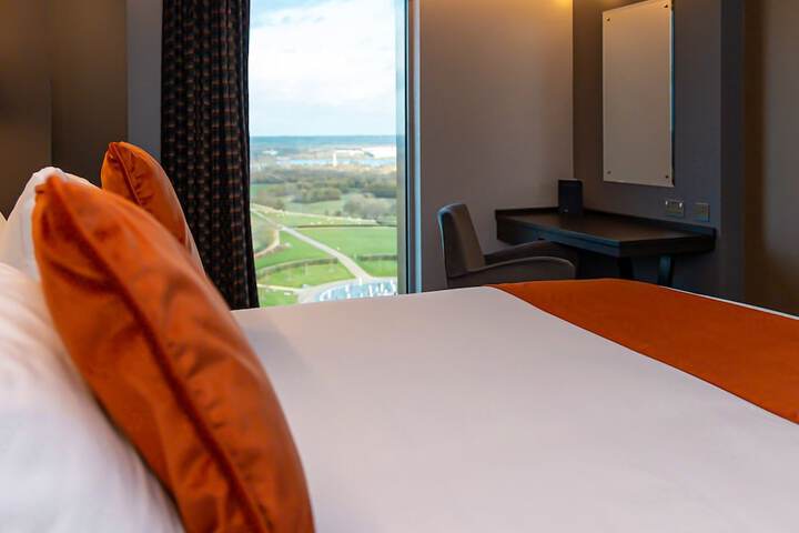 Room 31 of 75