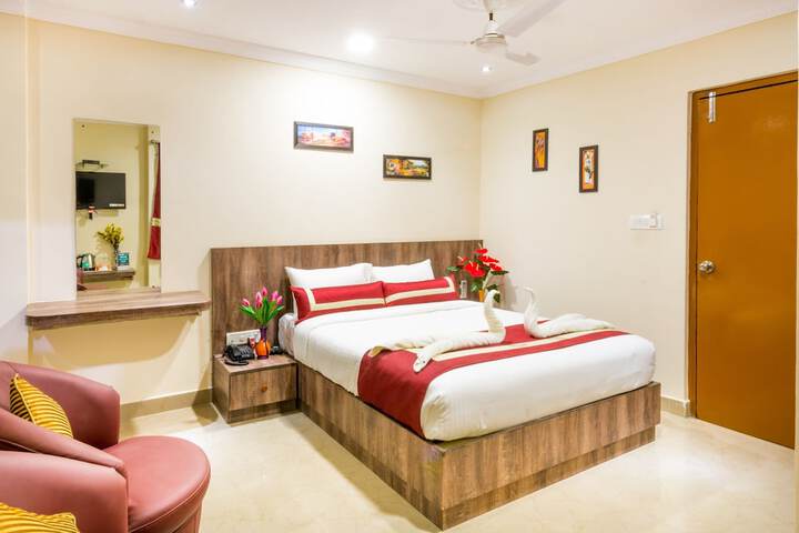 Room 10 of 38