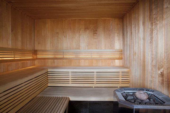 Spa 50 of 76