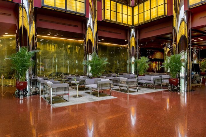 Guest Lobby