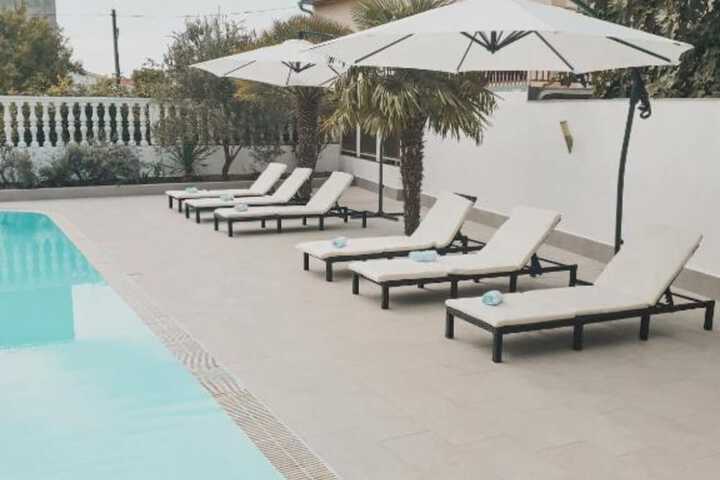 Hotel 18 of 18