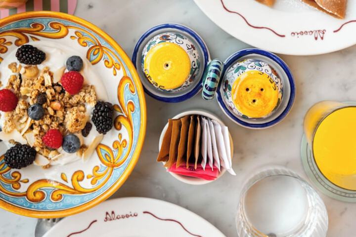 Breakfast/Coffee Service 46 of 69