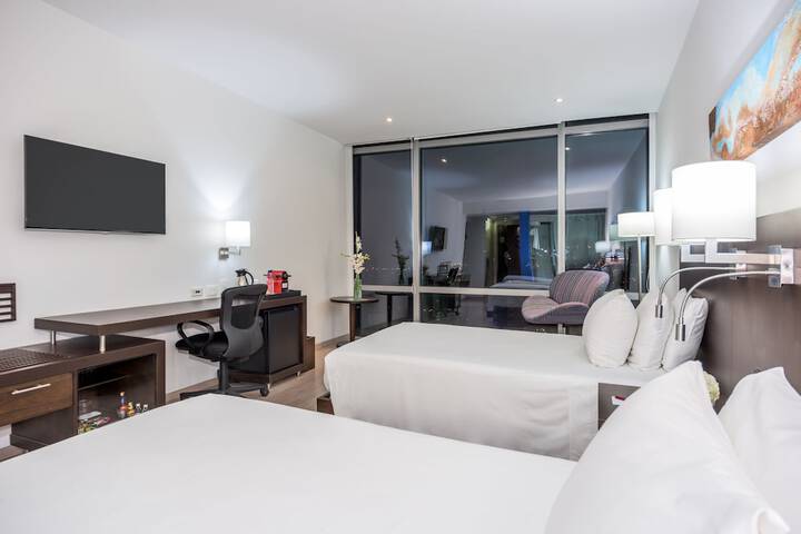 Room 9 of 52