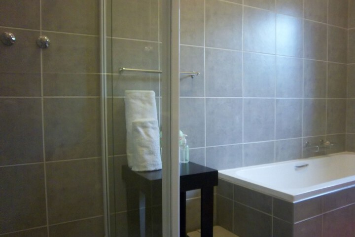 Room 33 of 55