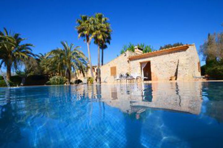 Pool 14 of 23