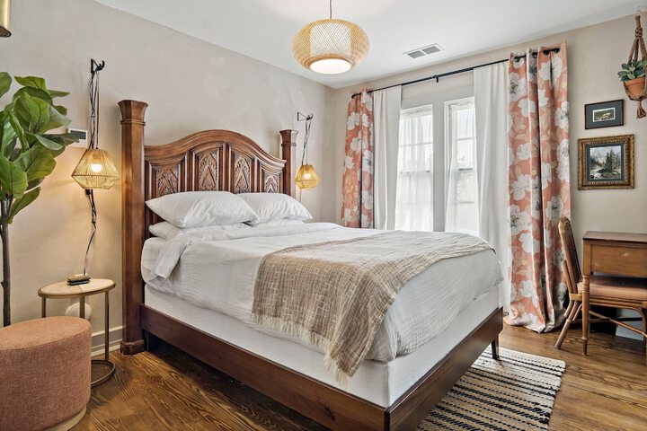 Room 20 of 86