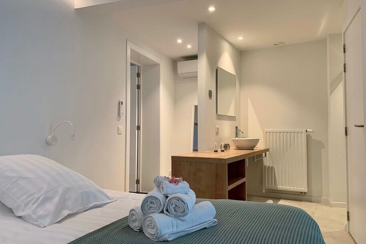 Room 7 of 47