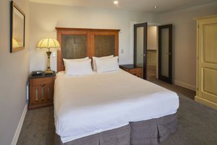 Room 19 of 70