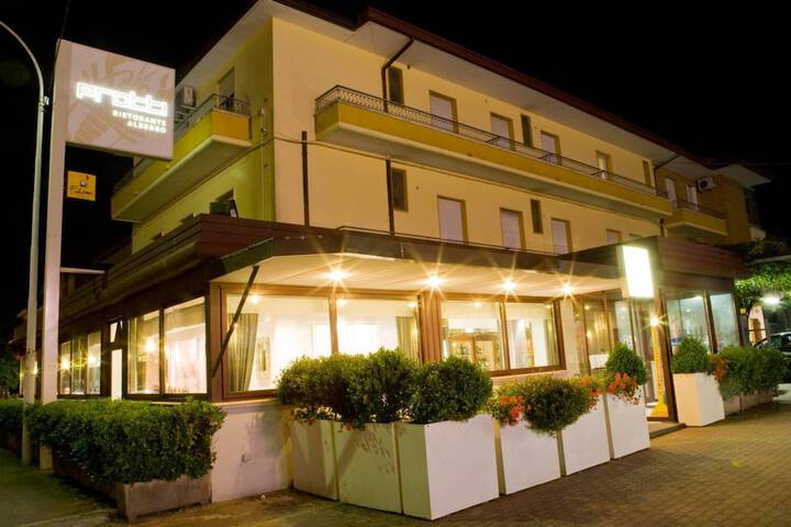 Hotel 41 of 42