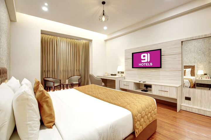 Room 19 of 79
