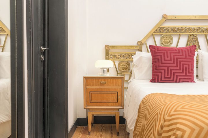 Room 46 of 79