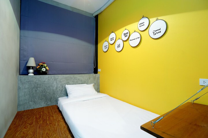 Room 22 of 60