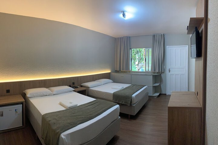 Room 9 of 30