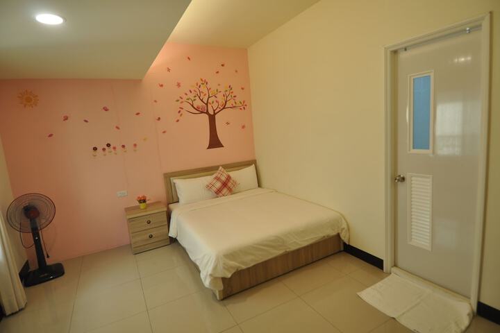 Room 14 of 29