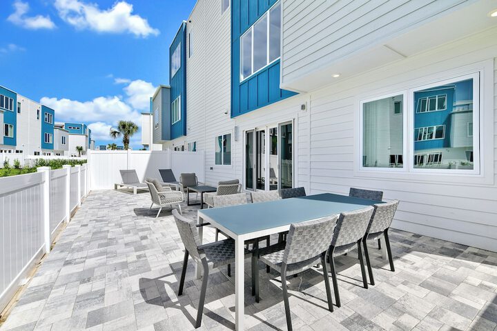 Terrace/Patio 114 of 216