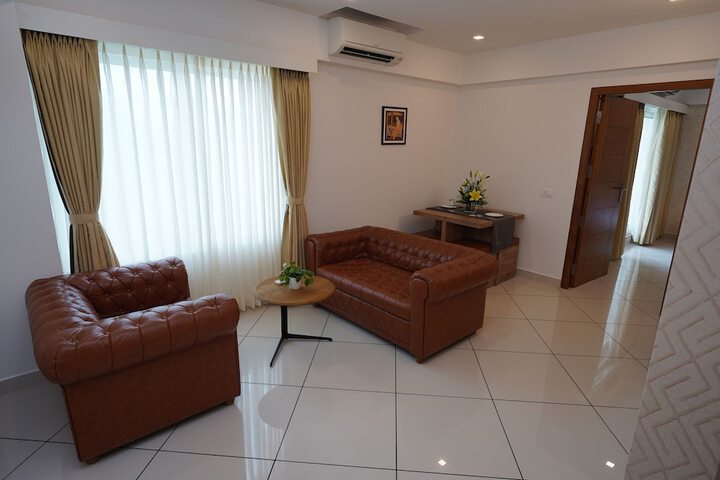 Room 33 of 209