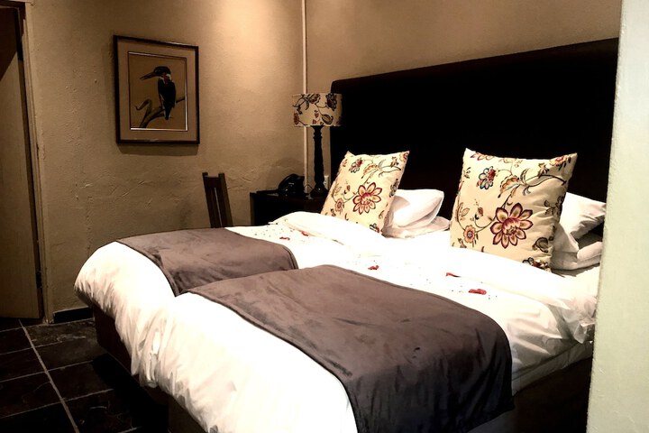 Room 17 of 275