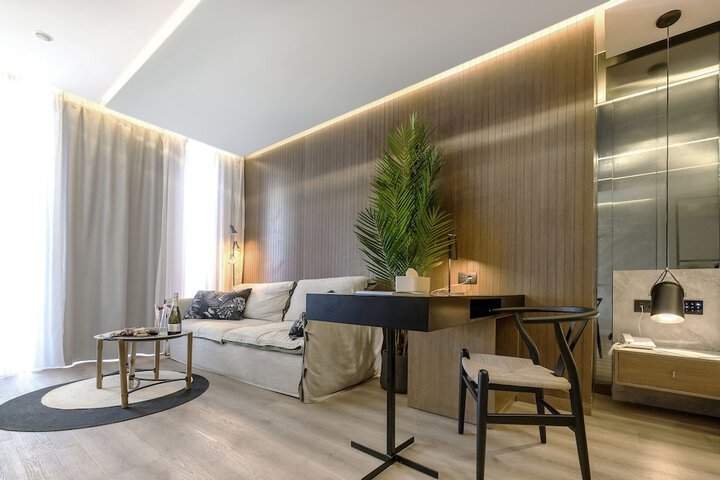 Room 48 of 145