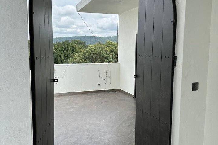 Terrace/Patio 11 of 17