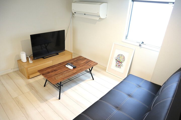 Room 66 of 143