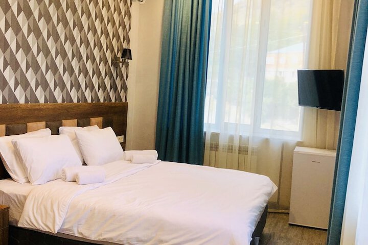 Room 11 of 45