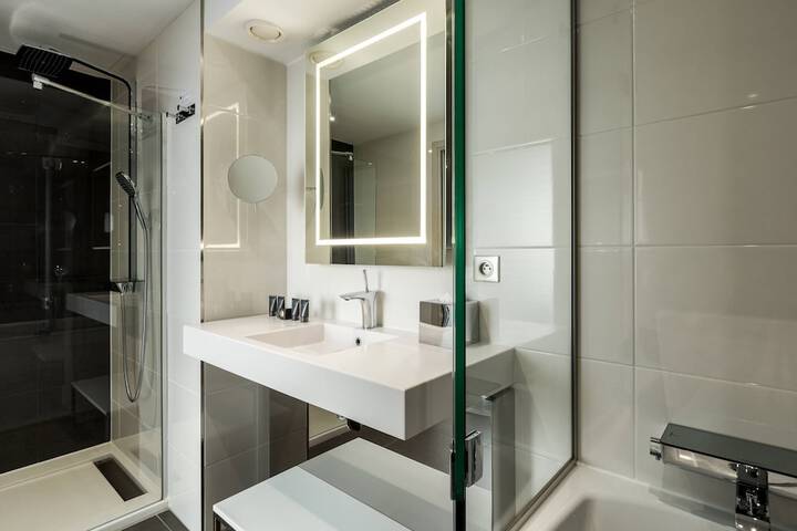 Bath Interior