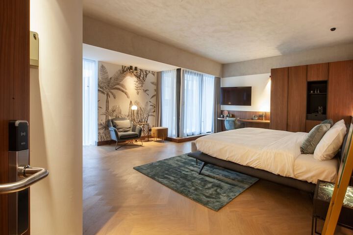 Room 20 of 56