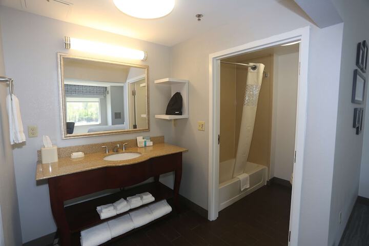 Room 19 of 29