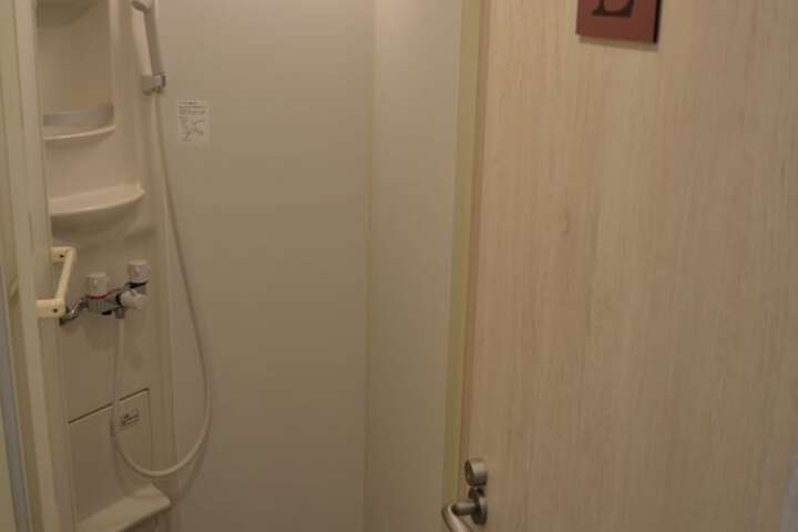 Room 21 of 44