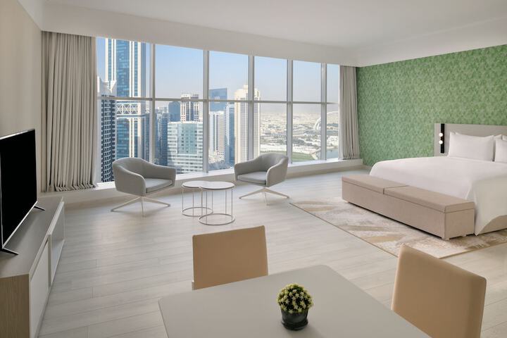 Room 48 of 92