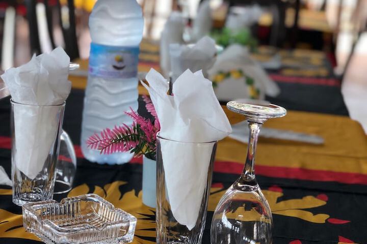 Dining 20 of 27