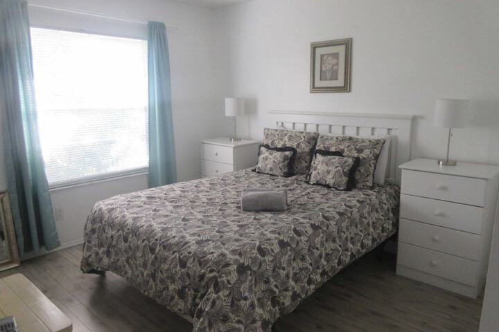 Room 43 of 414