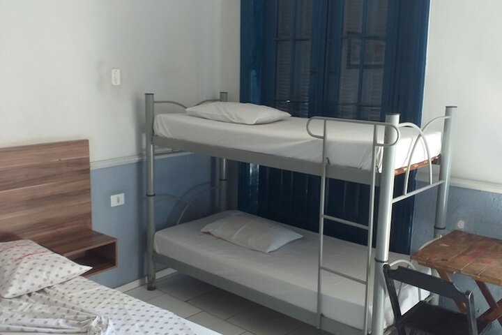 Room 26 of 38
