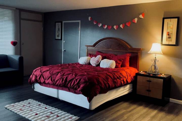 Room 18 of 29