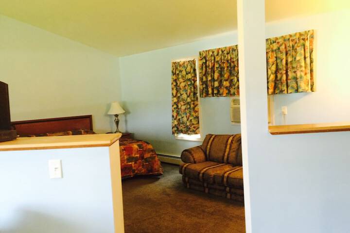 Room 11 of 26