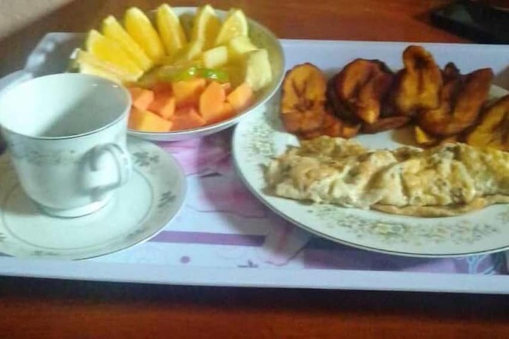 Breakfast/Coffee Service 19 of 24