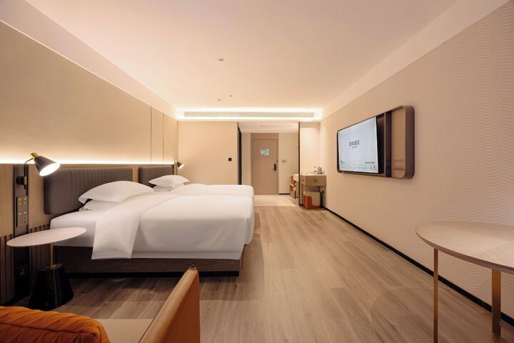 Room 45 of 127