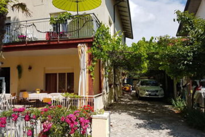 Hotel 4 of 16