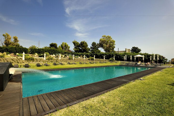 Pool 47 of 90